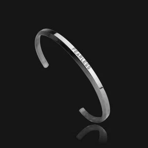 Fearless Armreif mit Gravur - Silber - Bild 1 von 7