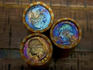 1 Roll Of 40 Circ 1990-98 Washington Quarters capped w/ a RAINBOW TONED QUARTER! - Picture 1 of 3