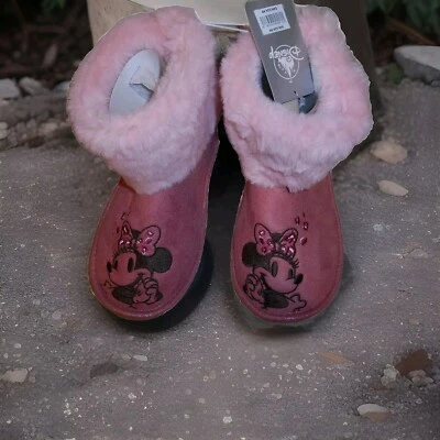 MINNIE MOUSE BOOT SLIPPERS FAUX SUEDE WOMEN'S SIZE LARGE 9/10 NWT DISNEY STORE - Image 1 of 4