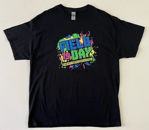 Gildan XL Black Field Day '19 Graphic T-Shirt Herren Kurzarm 0002 - Bild 1 von 8