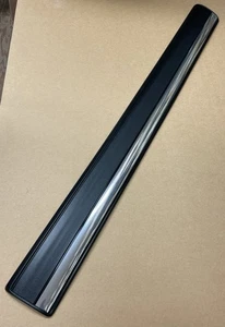 GM OEM 2003-06 Silverado 1500 Crew Cab Front RH Passenger Door Molding 15199305 - Foto 1 di 6