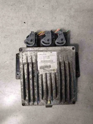 Centralina motore Renault Kangoo KC0/1 ECU 8200911560 1.87 Diesel 40kw 31940868 - Immagine 1 di 4