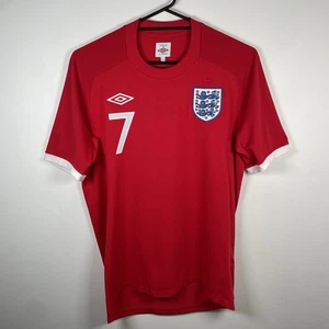 England 2010/12 Away Fußball Trikot Walcott 7 Umbro Nike Rot Herren Größe M 40 - Bild 1 von 18