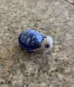 Blue and White Turtle Figurine Delft Style Ceramic Porcelain 1.75” - Picture 1 of 3