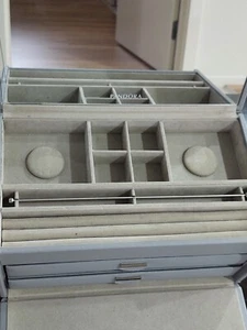 Pandora Limited Edition 3 Tier Jewellery Box With Rod - Picture 1 of 7