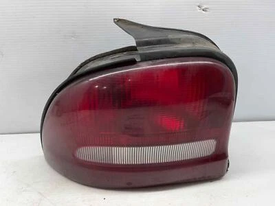 Conjunto de luz trasera izquierda Dodge Neon 95 96 97 98 99 Foto 1 de 2