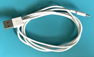 Lightning to USB A Data Sync Cable Charger for Compatible iPods and iPhones - Picture 1 of 1