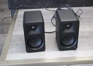 Kanto Living ORA 2-Way Active Wireless Reference Desktop Speakers (Pair) - Black - Photo 1/5