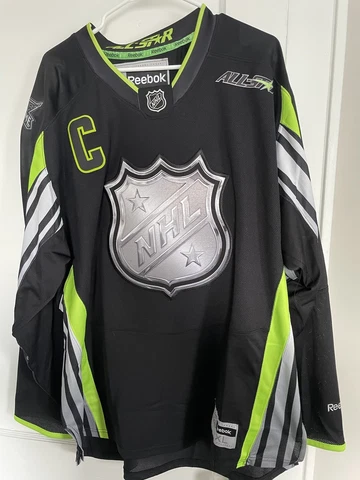 2015 NHL All Star Game Jersey - Nick Foligno #71 - Size XL Cover