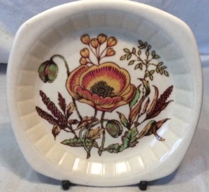 Precioso plato de pasador Worcester palissy/Royal coleccionable con patrón de amapola - Imagen 1 de 6