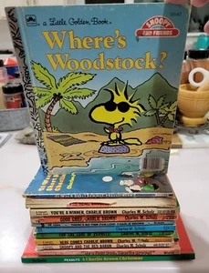 Vintage Lot Of 13 Peanuts Snoopy Books  Hard And Soft Covers - Picture 1 of 22