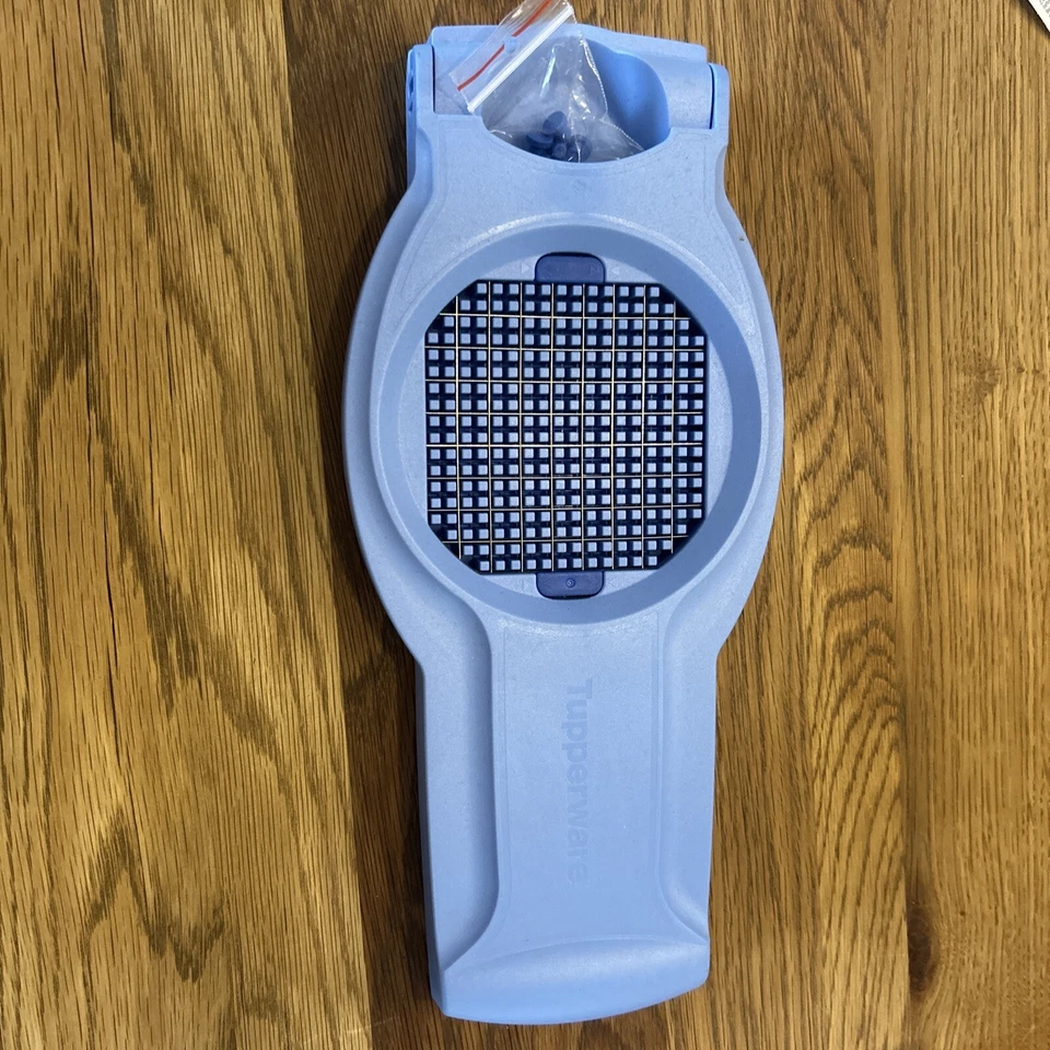 TUPPERWARE Pommes-Schneider Gemüseschneider Würfel - Bild 1 von 2