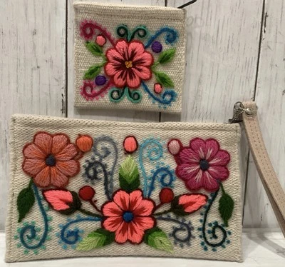 Bolso de Mano Boho y Monedero Maquillaje Bolso de Viaje Bordado Hecho a Mano de Lana Peruana Foto 1 de 4