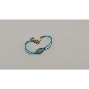 Bracciale con ciondolo in corda turchese - Foto 1 di 1