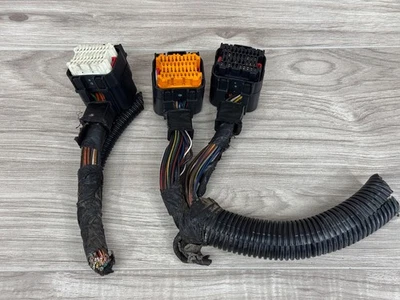 2004 Jeep Liberty 3.7L V6 4x4 Manual ECM ECU Wiring Harness Plug Connector OEM. - Image 1 of 4