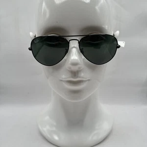 Ray-Ban RB3025 Aviator Large Metal Black frame Green lens L2823 Sunglasses - Picture 1 of 7