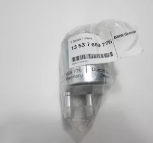 Genuine BMW K14 R13 F650CS F650GS FUEL FILTER With Pressue Regulator 13537669776 - Picture 1 of 3