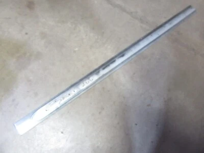 Ford Galaxie 500 1964 exterior delantero guardabarros moldura lanza Foto 1 de 4