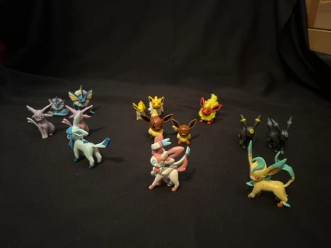 Pokemon Tomy Eevee Evolutions Figure Lot  of 14, Jolteon, Vaporeon, & more Cover