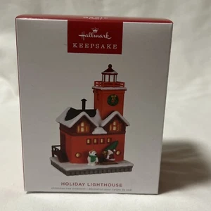 HALLMARK 2022 HOLIDAY LIGHTHOUSE #11 In The Series - Picture 1 of 4