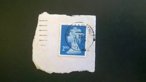 1 GB USED 2ND CLASS BLUE DEFINITVE NVI MACHIN STAMP EXETER POSTMARK 3 DEC 1997 - Picture 1 of 2