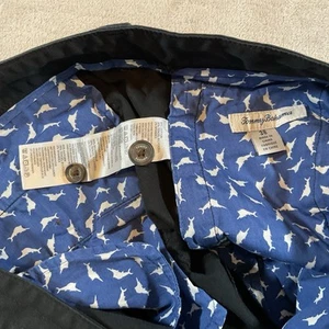 Tommy Bahama Relax Tencel Lyocell Cotton Navy Blue Cargo Shorts - Men's 38 - Picture 1 of 7