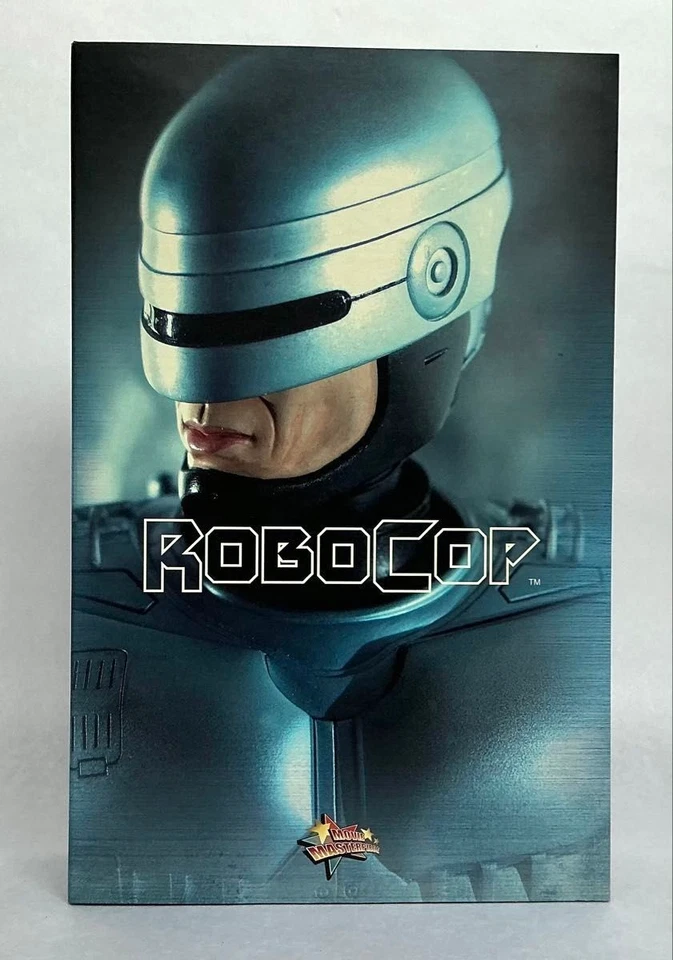 Hot Toys Movie Masterpiece Robocop 1/6 Action Figure MMS10 - Image 1 of 4