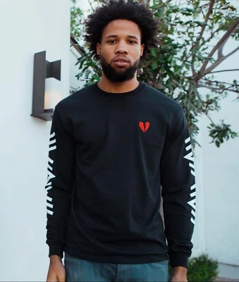 Riot Society Graphic T-Shirt Tee Mens 2X XXL Black Long Sleeve Embroidered Heart - Image 1 of 4