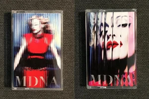 Madonna - MDNA Album (Standard & Deluxe Edition) / Audio Cassettes - Picture 1 of 3