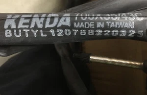 NEU Schlauch 700x35c (35-622) Kenda Butyl 120788220325 Hybrid Presta - Bild 1 von 3