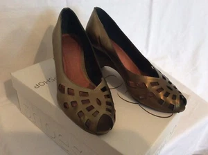 TopShop Bronze Cutout Leather Shoes. Wedge Heel Size 39/6 - Picture 1 of 6