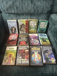 Vintage Science Fiction - Fantasy Paperback Book Lot of 39 Robert A Heinlein - Bild 1 von 8