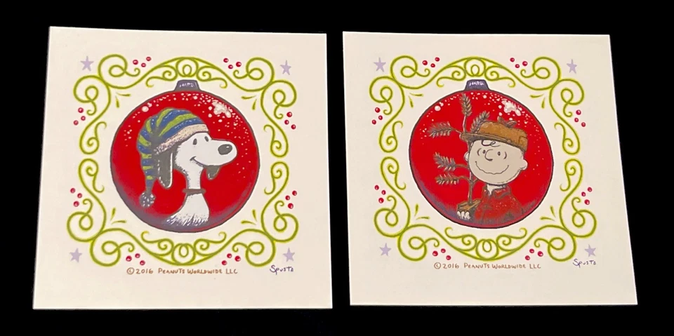 2 件套 Marq Spusta 迷你圣诞装饰品屏幕打印 Charlie Brown 史努比 白色 — 第 1/4 张图片
