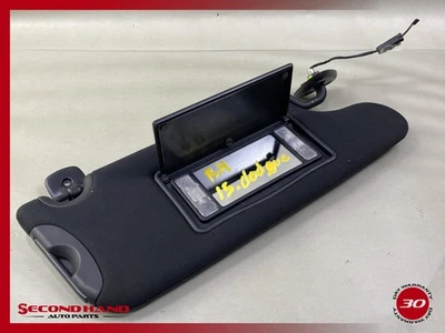 Dodge Challenger 2015-2017 parasol de pasajeros negro iluminado OEM B03B08030 Foto 1 de 4