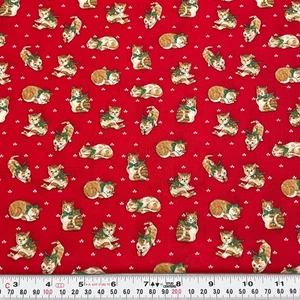 Vintage Cats with Green Bows on Red Unbranded Cotton Fabric Remnant 13" x 44" - Picture 1 of 2