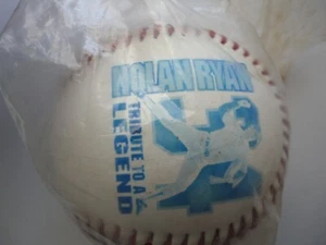 Nolan Ryan commemorative baseball original package 1993 - Picture 1 of 9