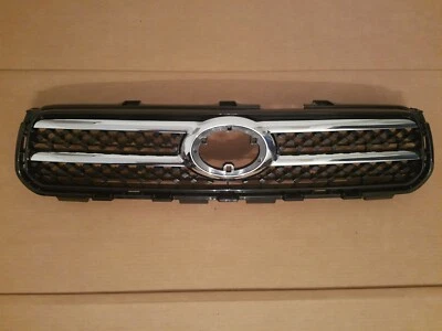fits 2006-2008 TOYOTA RAV4 LIMITED Front Bumper Upper Black Grille w/ Chrome NEW - Image 1 of 4