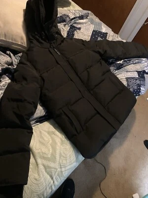 Abrigo de ganso de Canadá Foto 1 de 4