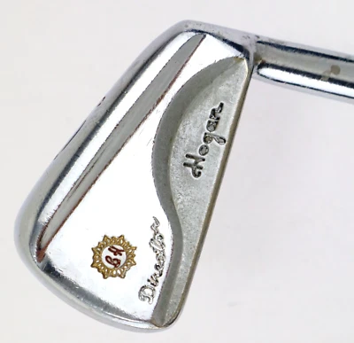 Hogan Director 6 Iron Apex 4 Flex 37.25" right hand  - Image 1 of 4