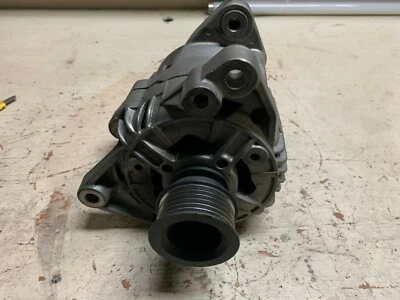 Alternador OEM BMW 318i 94-95 1,8 L V4 436675 2541697 #369 Foto 1 de 2