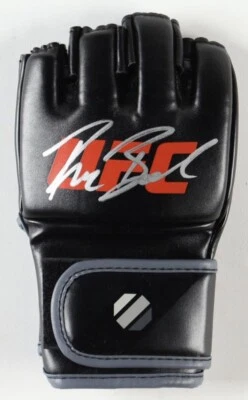 Ryan Bader Autographed UFC Fight GLOVE Beckett CERTIFIED - Image 1 of 2