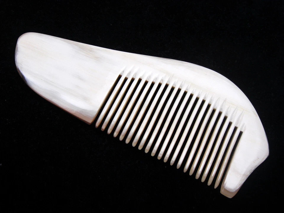 Authentic Ox Horn Hand Crafted Pocket Comb Fashion Hair Organizer New #03042204 - Image 1 of 4