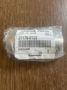 NOS Kawasaki OEM Bank Sensor 2009-2017 Vulcan 1700 21176-0123 - Imagen 1 de 2
