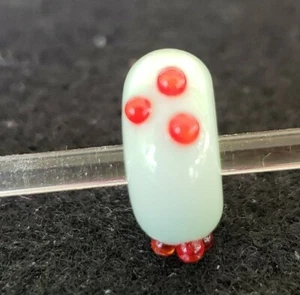 Ciondolo Perline Verde Lime con Vetro Applicato Rosso Fenton Arte Gioielli Vetro Perline Nuovo BA - Foto 1 di 2