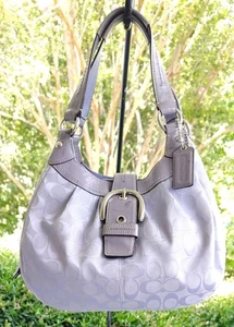 COACH F15514 MEDIUM VINTAGE LYNN SOHO LAVENDER SIGNATURE C  CANVAS HOBO - Picture 1 of 24