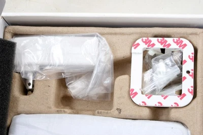 NIB 2GIG-TS1-E  Wireless Touch Screen Keypad - Image 1 of 4