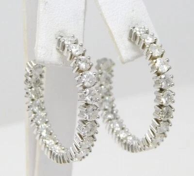 Fantástico par de aretes tipo argolla de diamantes interiores exteriores de oro blanco de 14 kt tamaño B6516 Foto 1 de 4