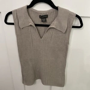 Women’s Banana Republic Collared Ribbed sweater Tank-Size Medium- Taupe color - Picture 1 of 5