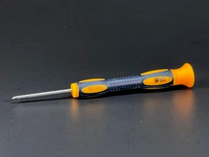 Triwing/Tri-point Y0/Y1 Śrubokręt Nintendo Wii GameBoy Gamecube MacBook Y3.0 - Zdjęcie 1 z 4