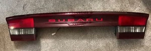 Subaru Legacy 2000 -2004 4dr Sedan Trunk Mounted Center Tail Light Panel - Picture 1 of 6